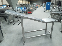 Mobile sliding table